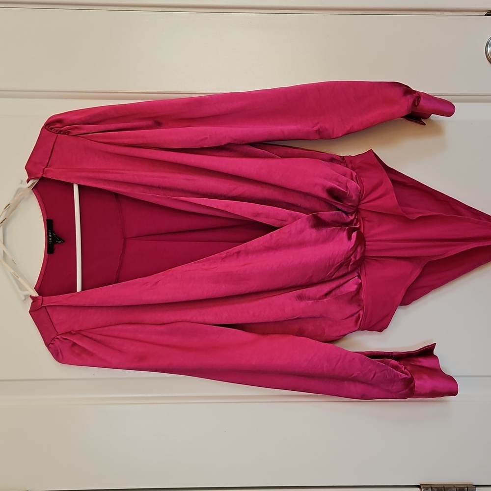 Forever21 Women's L Hot Pink/Fuchsia Longsleeve‎ Snap Bottom Bodysuit